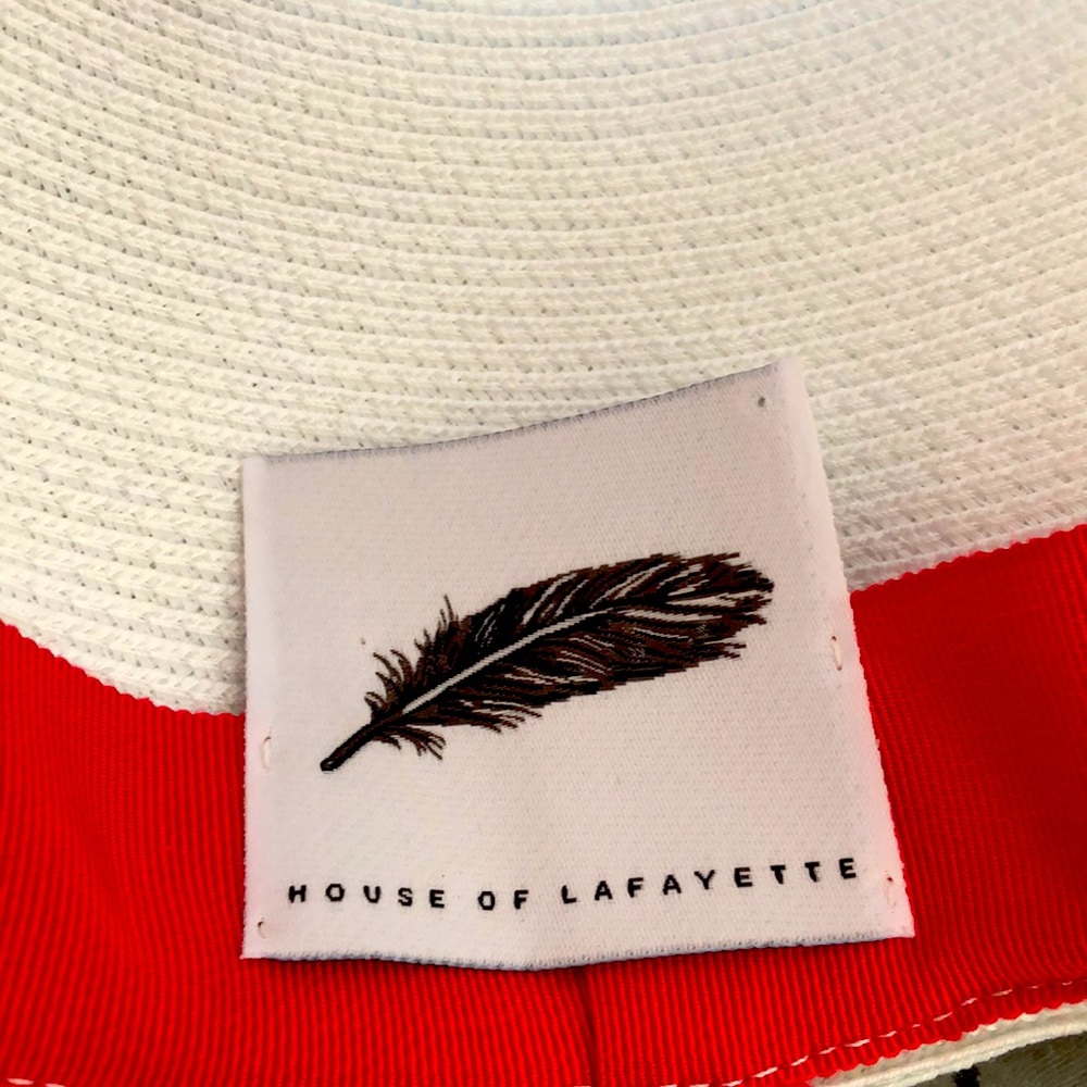 HATS HOUSE OF LAFAYETTE SEXY WHITE BRIM HAT - with feather charm - Picture 5 of 5